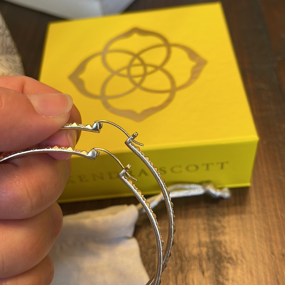 Kendra Scott blingy large hoops - Picture 6 of 14